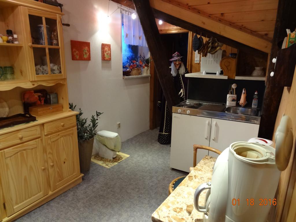 Ferienwohnungen Im Fachwerkhaus 크베들린부르크 객실 사진